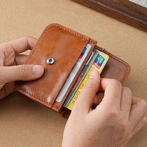 Promotion : Porte-cartes décontracté en PU pour filles, motif cœur, élégant et raffiné, avec logo personnalisé, vente en gros - Product Image 4