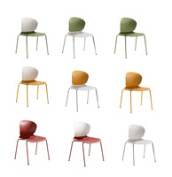 Chaise de salle à manger ergonomique en plastique PP au design moderne, imperméable, légère, écologique et durable pour les cafés, les salons de thé, les bars à domicile
