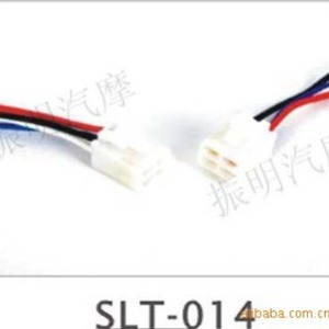 Conector Automotriz Universal de Plástico Gris para Cableado de Automóviles, Marca Olt Company, 001002003004005 - Product Image 3