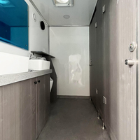 Vente à faible coût Chine Salle de bain publique Parc Toilettes Wc Camp Mobile Extérieur Portable Toilette Remorque
