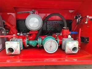 รถบรรทุกน้ำมัน ISUZU KV100 4x2 ถังบรรจุ 5000 ลิตร พร้อมปั๊มจ่ายน้ำมันดีเซลสำหรับเติมน้ำมัน - Product Image 6