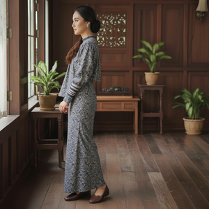 Robe Maxi A-Line Modeste et Écologique Viral Raya 2025 Tendance Baju Kurung Borong avec Soutien-Gorge Intégré, Sans Repassage, en Crêpe et Dentelle – En Stock - Product Image 3