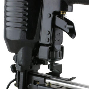 <span class=keywords><strong>Grapadora</strong></span> para Alambre <span class=keywords><strong>de</strong></span> Púas <span class=keywords><strong>de</strong></span> Calibre 16 Freeman, Clavadora para Cercas <span class=keywords><strong>de</strong></span> Madera - Product Image 3