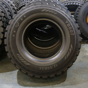 Neumáticos de Camión de Alta Calidad Marca HAWKWAY, 11.00R20, 12.00R20, 10.00R20, 1200R24, R20, con Cámara, para Sobrecarga - Product Image 4