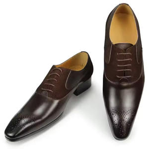 Chaussures pour hommes luxueuses en cuir et daim fabriquées à la main, style oxford - Product Image 3