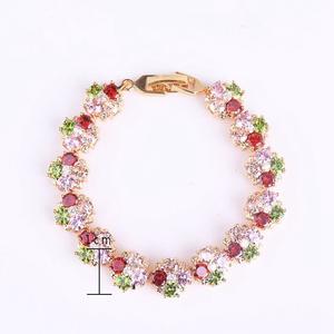 Bracelet en Zirconium Plaqué Or 18K Luxe Abordable, Nouveaux Bijoux pour Femme, Bracelet à Maillons Scintillants, Bijoux en Or Durables et Inaltérables - Product Image 2