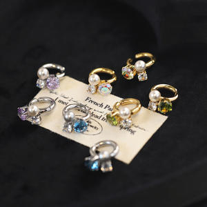 Clip d'oreille en acier inoxydable plaqué or avec diamants colorés, boucle d'oreille fantaisie française en zircon coloré sans perçage - Product Image 3