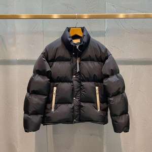 Chaqueta de Plumón Personalizada de Alta Calidad al por Mayor 2025, Reversible y de Talla Grande, Cálida y Cómoda para el Invierno, Resistente al Viento y al Frío - Product Image 1