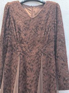 Robe tendance Bettergirl automne-hiver 2025, rouge jujube, sexy, col en V, manches longues, patchwork, grande jupe évasée, ceinture à la taille creuse - Product Image 6