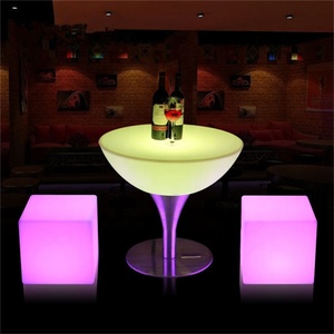 Mesa de Bistró Moderna para Exteriores, de Plástico PE, con Control Remoto, Cambio de Color LED, Impermeable IP65, para Uso Comercial en Bares, Hogares, Parques - Product Image 4