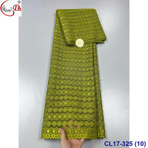 Vente en gros d'usine, nouveaux modèles de dentelle guipure soluble dans l'eau, tissu durable pour femmes africaines, 5 yards, robes à porter - Product Image 3