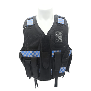 <span class=keywords><strong>Gilet</strong></span> noir 100% polyester à carreaux bleus avec panneaux en mesh, anneaux en D aux épaules, poches utilitaires et sangles réglables - Product Image 1