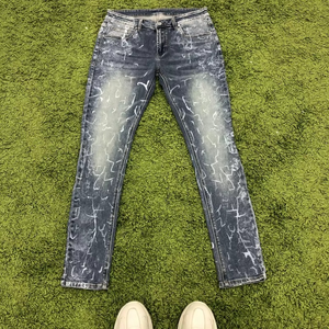 En stock, jean pour homme en denim, coupe droite, bleu uni, délavé clair, respirant et lavable - Product Image 1
