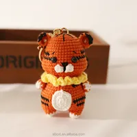 Porte-clés animaux au crochet faits à la main personnalisé vache Dragon serpent porte-clés poupée accessoires pour Noël Halloween Pâques Occasions
