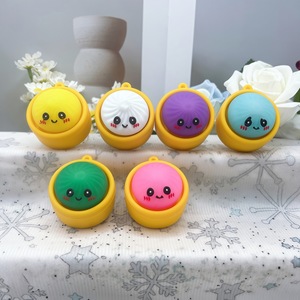 พวงกุญแจตุ๊กตาซาลาเปาจิ๋วแบบจำลองพร้อมไฟ ของเล่นเด็ก ของขวัญสำหรับงานอีเว้นท์ สินค้าขายดี ดีไซน์ใหม่สุดสร้างสรรค์ - Product Image 1