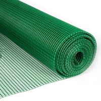 Treillis métallique soudé en PVC à bas prix Tissu de quincaillerie en vinyle noir Grillage soudé enduit de PVC vert pour clôtures
