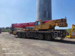 Grue de camion d'occasion SAC800C7, capacité 80 tonnes, moteur Weichai, hydraulique Zoomlion, hauteur de levage 70M, pompe, moteur à engrenages, roulement - Product Image 3