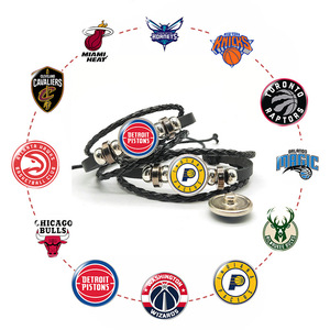 Pulseras de Cuero con Logotipo de Equipo de Baloncesto al por Mayor, Pulsera Deportiva de Alta Calidad de los Golden State Warriors, Chicago <span class=keywords><strong>Bulls</strong></span> - Product Image 3