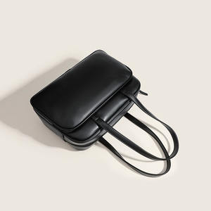 <span class=keywords><strong>Borsa</strong></span> a <span class=keywords><strong>tracolla</strong></span> nera classica Hongli da <span class=keywords><strong>donna</strong></span> minimalista in pelle sintetica <span class=keywords><strong>borsa</strong></span> Hobo Casual Tote <span class=keywords><strong>borsa</strong></span> - Product Image 5