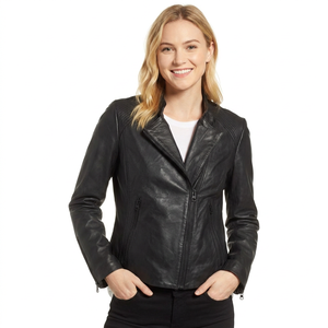 Veste matelassée en peau de mouton pour femme - Haute qualité, imperméable et coupe-vent, look audacieux, veste en cuir noire personnalisée pour femme - Product Image 2