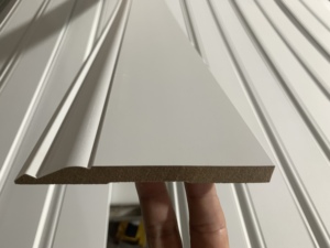 Thiết kế Hiện Đại Trắng thủ <span class=keywords><strong>MDF</strong></span> bb514 218 primed cơ sở mouldings sàn <span class=keywords><strong>TRIM</strong></span> cho khách sạn sử dụng - Product Image 3