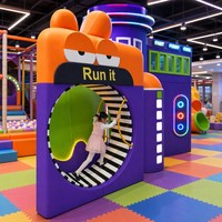 Tapis roulant interactif commercial pour aire de jeux intérieure, roue de course pour enfants, centre de divertissement familial, vente en gros personnalisée