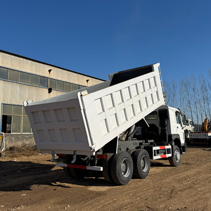 <span class=keywords><strong>En</strong></span> stock Nouveau Camion benne Sinotruck Howo 6X4 10 roues 50 mètres cubes Diesel à conduite à gauche - Product Image 2
