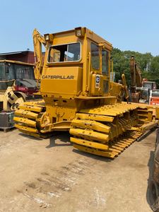 Bulldozer Caterpillar D6D LGP, Capacidad de Aplicación de Aserrín de 4 m, Motor Cummins de 40 HP, Bomba Hidráulica MOOG, Equipo de Construcción Usado - Product Image 2