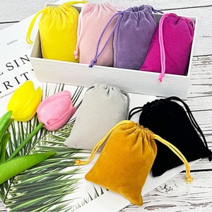 Velvet Fabric Jewelry Storage Bag with <b>Drawstring</b>-Recyclable Customizable Gift Packaging for Wholesale - Product Image 4