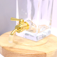 Bouteille en verre de parfum à l'huile essentielle de bois d'agar de 250ml faite à la main de style arabe avec robinet sans plomb et sérigraphié pour l'emballage