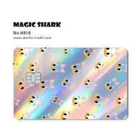 Shenzhen Kingareal vente en gros de haute qualité autocollants de carte de crédit holographiques brillants de conception d'anime étanches et personnalisés