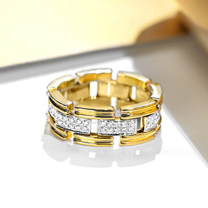 Anello con Diamante T0566 in Oro Giallo 18K Placcato, Diamanti Naturali Taglio Baguette, Unisex per Uso Quotidiano - Product Image 2