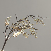 Branche de baies rouges artificielles, fausses baies d'hiver, pour la décoration de la maison, du salon, des mariages et de Noël
