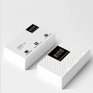 Personnalisation de cartes de visite haut de gamme-Impression, conception et production de cartes à l'aide de papier spécial épais avec effet de gaufrage. - Product Image 1