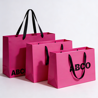 Sacs en papier cadeau de luxe imprimés sur mesure avec logo, vente en gros, sacs en papier rose pour petites entreprises avec poignées