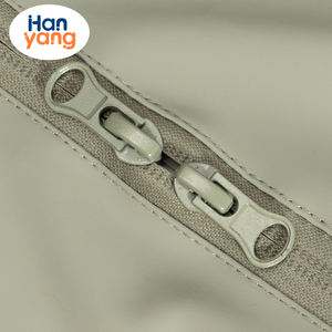 हैनयांग ओईएम कस्टम आउटडोर वियर वाटरप्रूफ डॉग रेनकोट जैकेट विंटर कोट गर्म जैकेट कुत्तों, बिल्लियों, पालतू जानवरों के लिए ठंड के मौसम में - Product Image 5