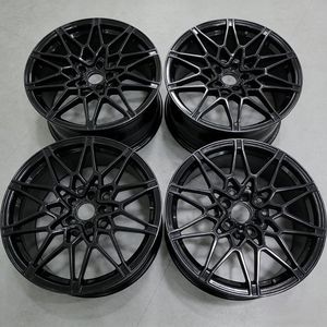 Fabrieksgemaakte custom 20 21 22 23 24 inch gesmede velgen PCD 5x112 5x120 6061-T6 aluminium gesmede velgen voor Mercedes - Product Image 1