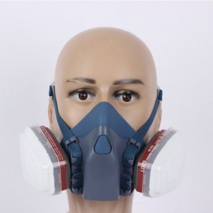 Maschera Riutilizzabile a Mezza Faccia Serie 7502 con Tecnologia Comfort in Silicone per Verniciatura a Spruzzo e Rivestimenti, con Valvola Standard - Product Image 2