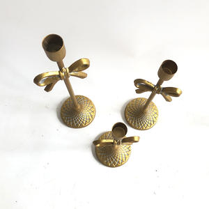 طقم من 3 حاملات شموع ذهبية على شكل ربطة عنق من الحديد الزهر، ديكور طاولة طعام جميل، هدية لعيد الحب وعيد الميلاد وعيد الفصح - Product Image 5