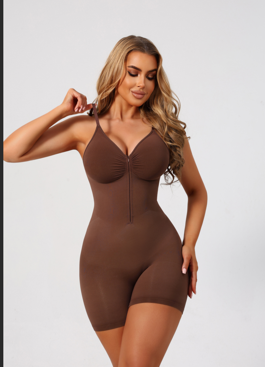 Zipper-Front Non-Slip Shapewear Bodysuit: waistband, closure and adjustment-point detail