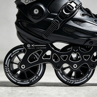 Patins à roulettes en ligne professionnels de haute qualité, patins à roulettes en ligne à trois roues, roues réglables en PU de 110 mm