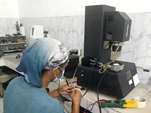 Machine d'essai de rhéomètre à cisaillement dynamique pour usage en laboratoire avec système de contrôle informatique - Product Image 4