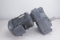 Taili Couple élevé série F107 arbre parallèle-moteur de boîte de vitesses hélicoïdale F FA FF FAF