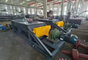 Equipo de mezcla de humidificación de polvo de doble eje industrial Mezclador de paletas - Product Image 3