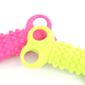 Jouet interactif et de mouvement pour animaux de compagnie en caoutchouc dur à quatre trous de 12 cm - Product Image 3