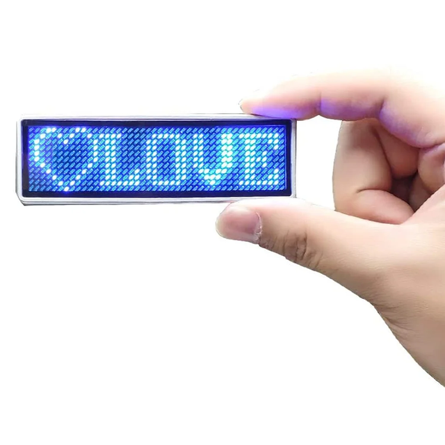 Rechargeable Bluetooth Mini LED Display DIY Programmable Scrolling Message Board Digital LED Badge Insignia Shopping Mall