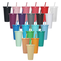 Gobelet en plastique réutilisable noir, blanc, transparent, coloré pour café et boissons froides, avec paille, pour fêtes, 16oz 24oz, vente en gros