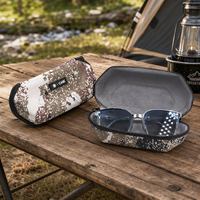 Étui à lunettes EVA rigide en tissu Oxford avec doublure en velours, logo personnalisé, vente en gros, directement de l'usine OEM pour les voyages et les sports de plein air