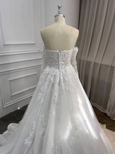 Nuevo Estilo Vestido de Novia Hermoso con Escote Corazón, Hombros Descubiertos, Mangas Largas, Corte en A y Cola Catedral - Venta de Fábrica - Product Image 5