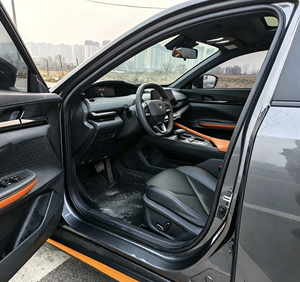 Voiture d'<span class=keywords><strong>occasion</strong></span> 2022 Changan UNI-V1.5T Édition Premium Phares LED Toit ouvrant panoramique Design jeune et élégant - Product Image 4